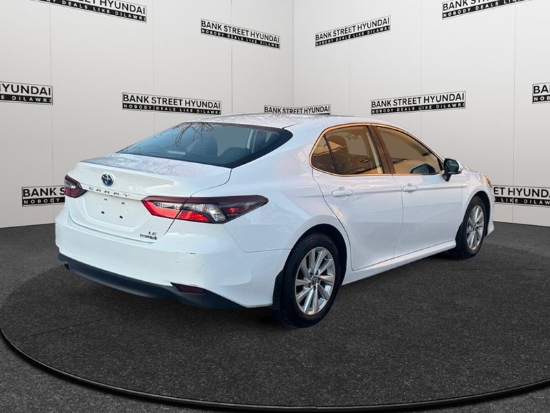2023 Toyota Camry Hybrid Hybrid LE Auto