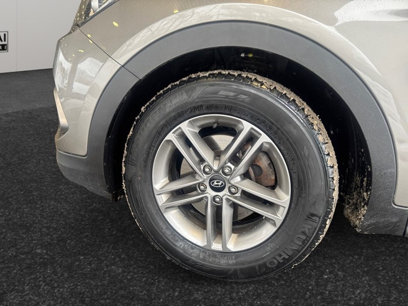 2017 Hyundai Santa Fe Sport AWD 4dr 2.4L Luxury