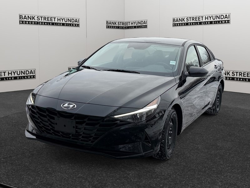2023 Hyundai Elantra Preferred IVT