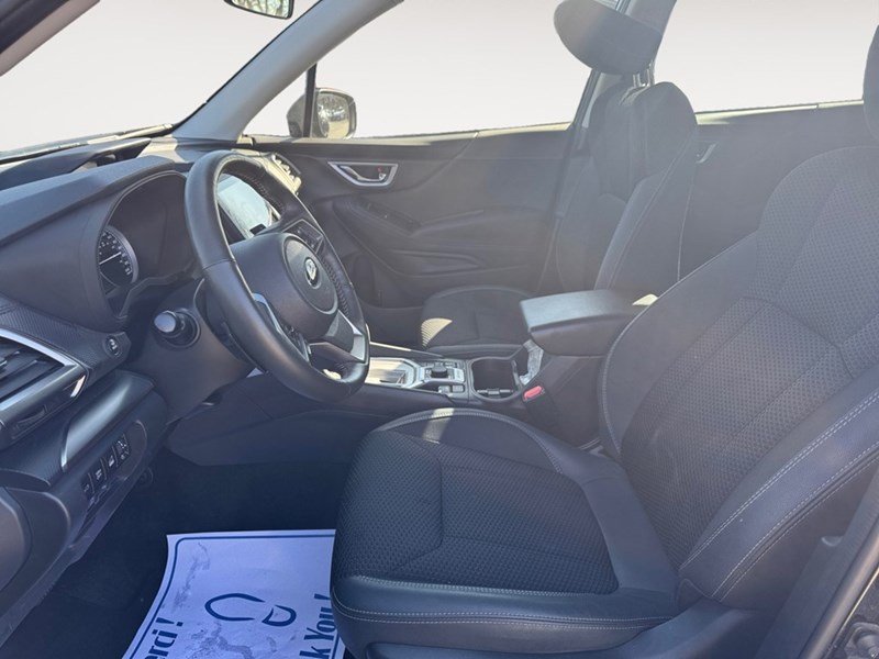 2023 Subaru Forester Touring CVT