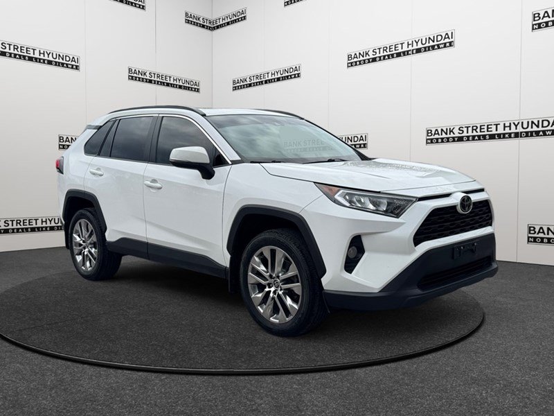 2021 Toyota RAV4 XLE AWD