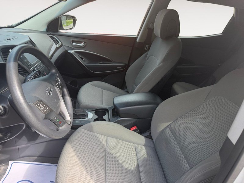 2017 Hyundai Santa Fe Sport FWD 4dr 2.4L