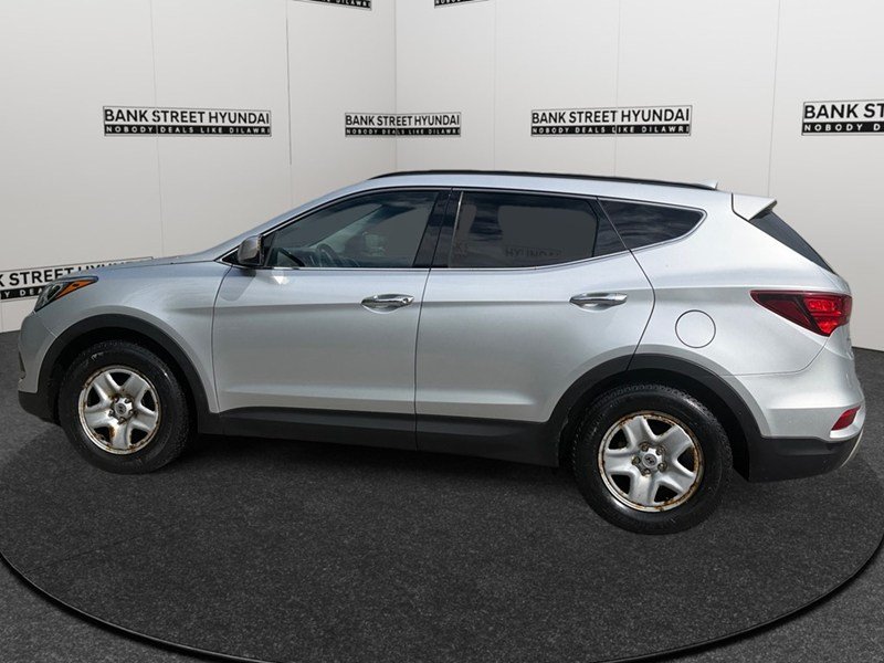 2017 Hyundai Santa Fe Sport FWD 4dr 2.4L