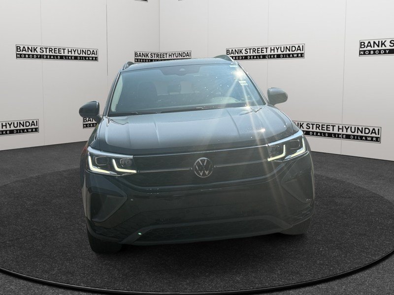 2024 Volkswagen Taos Comfortline Black Edition 4MOTION