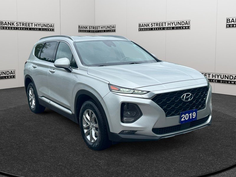 2019 Hyundai Santa Fe 2.4L Essential AWD w/Safety Package