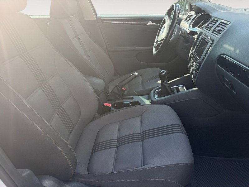 2017 Volkswagen Jetta 4dr 1.4 TSI Man Wolfsburg Edition