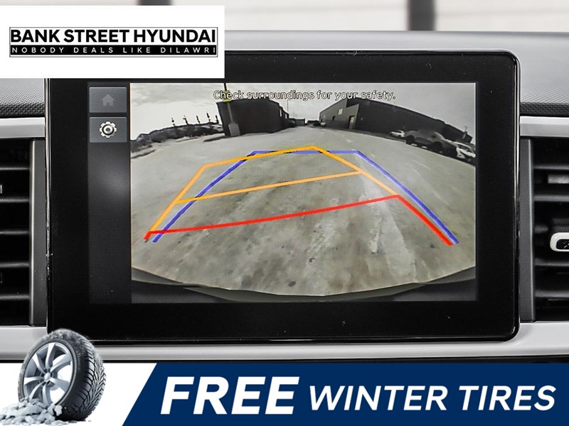 2025 Hyundai Venue Ultimate IVT w/Black Interior