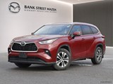 2021 Toyota Highlander XLE image 1