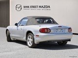 2002 Mazda MX-5 Miata 1.8 (A4) image 5