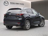 2022 Mazda CX-5 Signature image 3