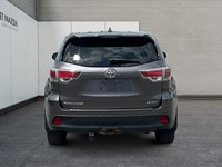 2015 Toyota Highlander AWD 4dr LE