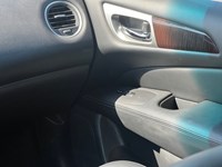 2016 Nissan Pathfinder 4WD 4dr SL