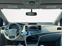 2012 Toyota Sienna 5dr V6 LE 8-Pass FWD