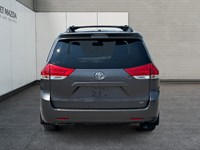 2012 Toyota Sienna 5dr V6 LE 8-Pass FWD
