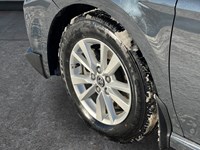 2025 Toyota Camry SE Hybrid - One Owner - Clean CarFax