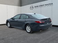 2025 Toyota Camry SE Hybrid - One Owner - Clean CarFax