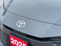 2025 Toyota Camry SE Hybrid - One Owner - Clean CarFax