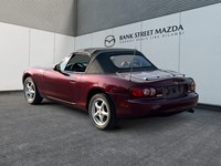 2003 Mazda MX-5 Miata Includes 3 Year Warranty