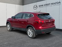 2019 Nissan Qashqai FWD S CVT