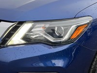 2018 Nissan Pathfinder 4x4 Midnight Edition