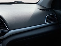 2017 Hyundai Elantra 4dr Sdn Auto Limited SE