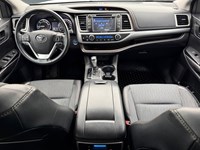 2016 Toyota Highlander Hybrid AWD 4dr LE