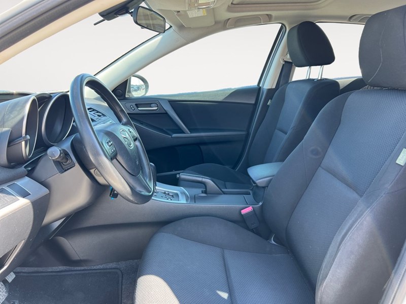 2011 Mazda Mazda3 Sport 4dr HB Sport Auto GS