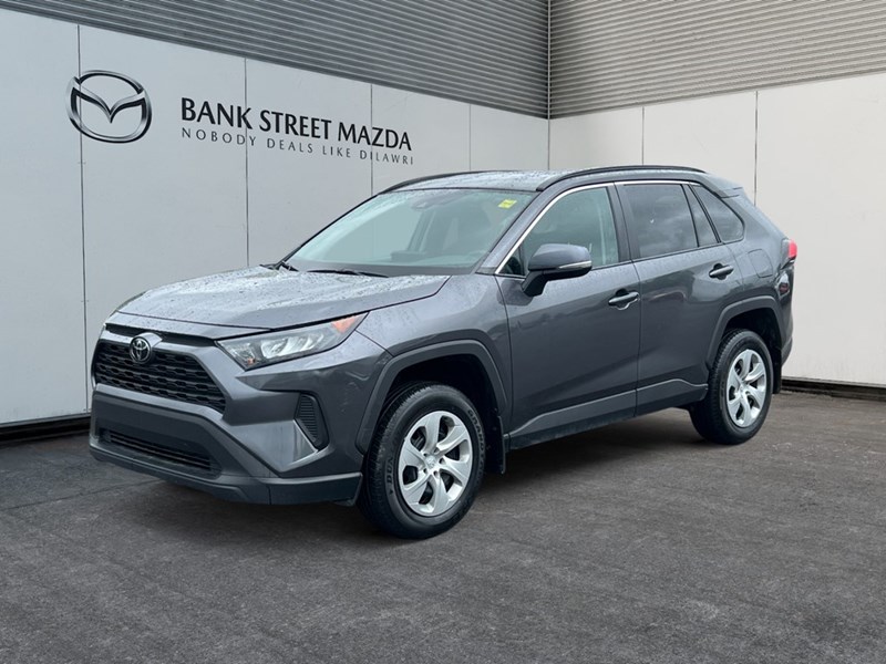 2021 Toyota RAV4 LE FWD