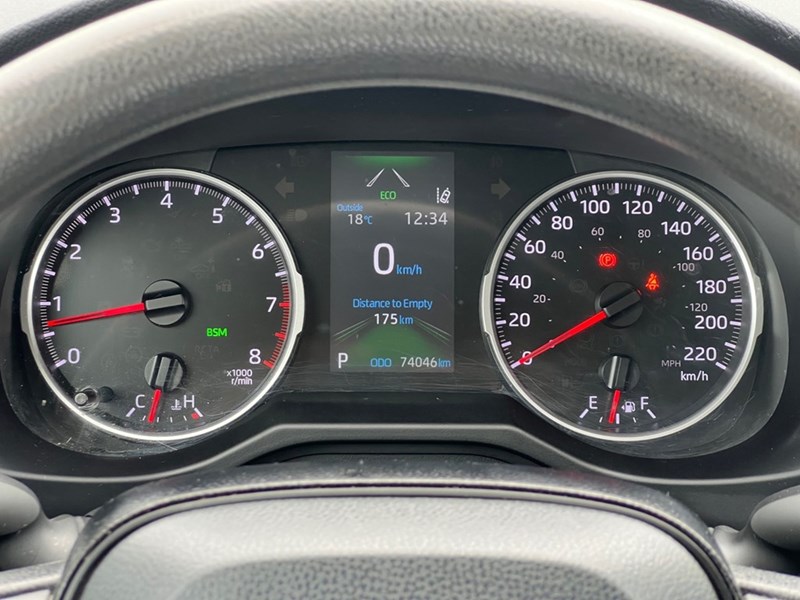 2021 Toyota RAV4 LE FWD