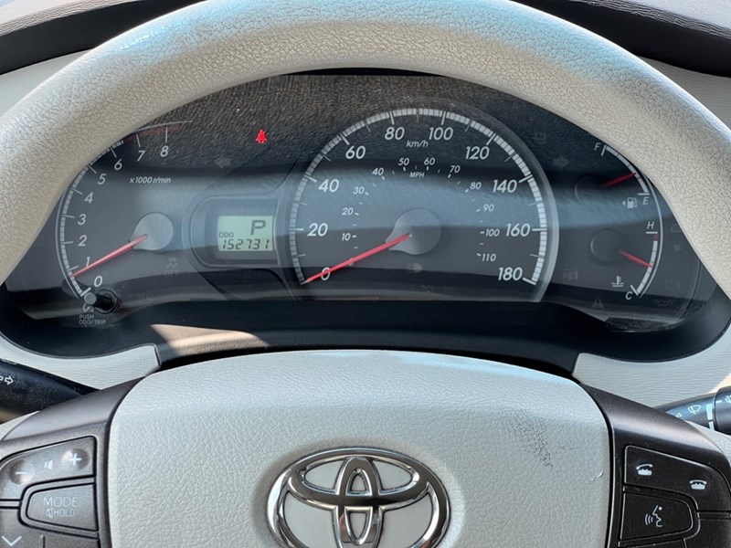 2012 Toyota Sienna 5dr V6 LE 8-Pass FWD