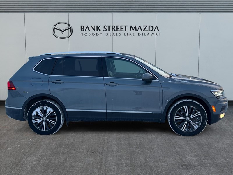 2021 Volkswagen Tiguan Highline 4MOTION - Low Mileage - Clean CarFax - Dealer Serviced