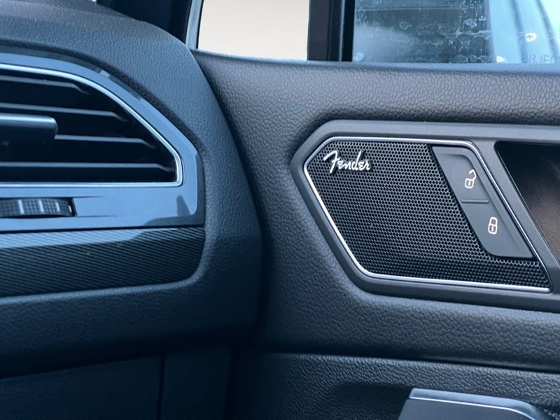 2021 Volkswagen Tiguan Highline 4MOTION - Low Mileage - Clean CarFax - Dealer Serviced