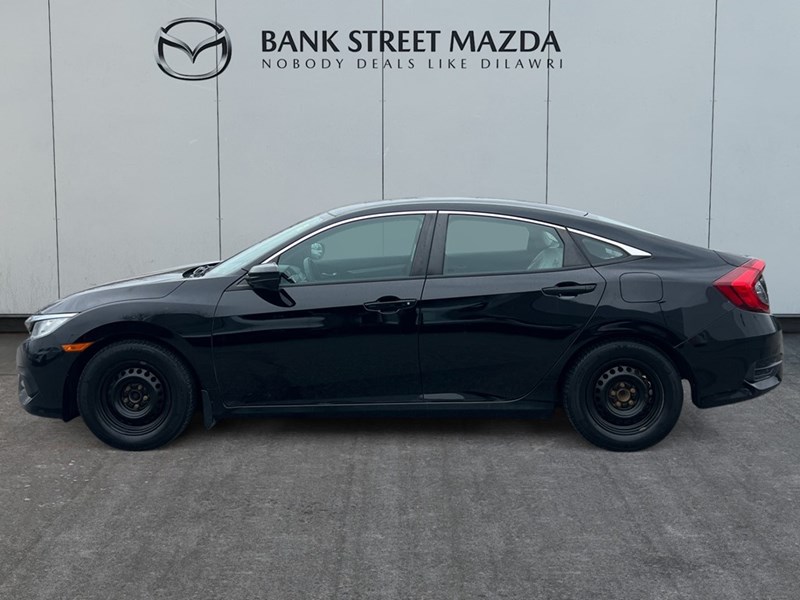 2017 Honda Civic 4dr CVT LX