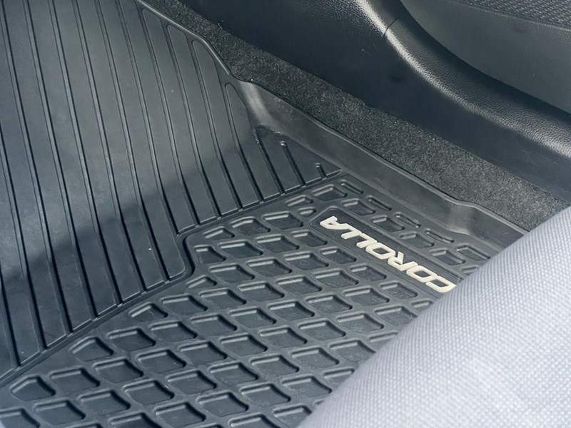 2022 Toyota Corolla LE CVT