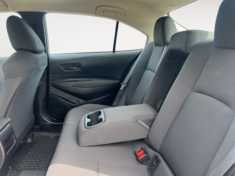 2022 Toyota Corolla LE CVT