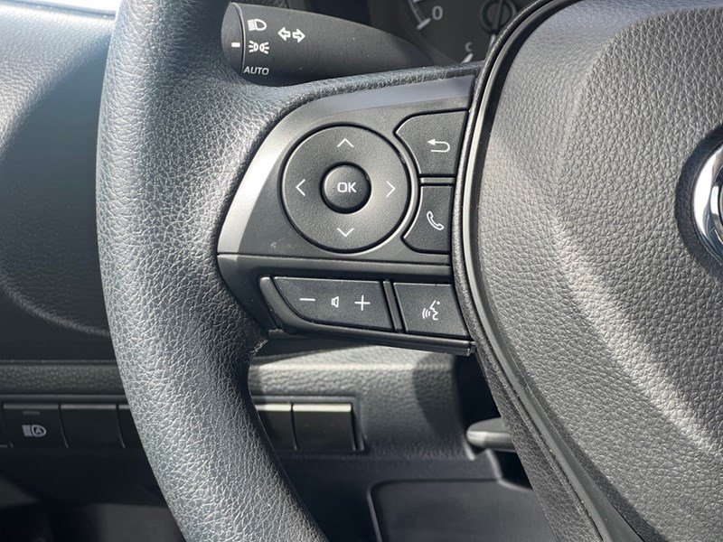 2022 Toyota Corolla LE CVT