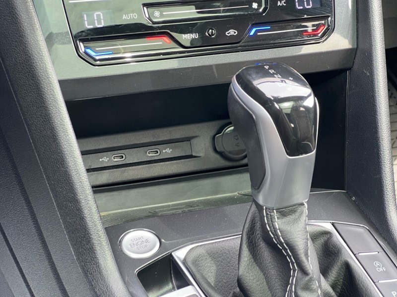 2022 Volkswagen Tiguan Highline R-Line 4MOTION