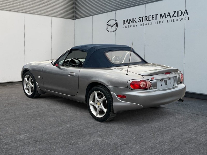 2003 Mazda MX-5 Miata Shinsen Edition - Inc. 2 Year / 40,000 KM Powertrain Warranty