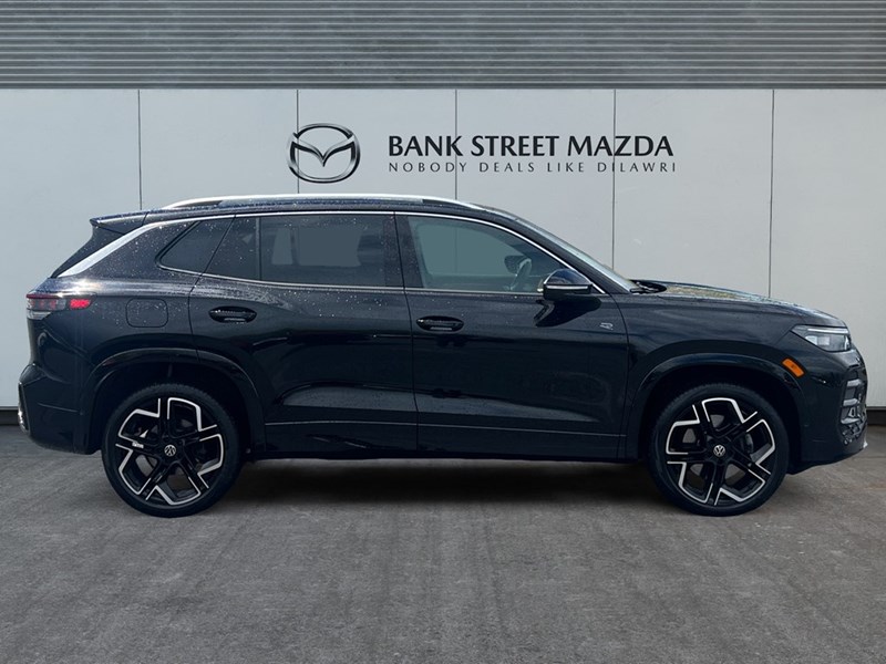 2025 Volkswagen Tiguan Highline R-Line 4MOTION
