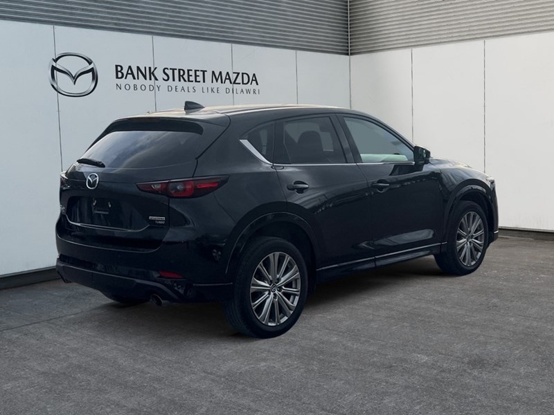 2022 Mazda CX-5 Signature AWD