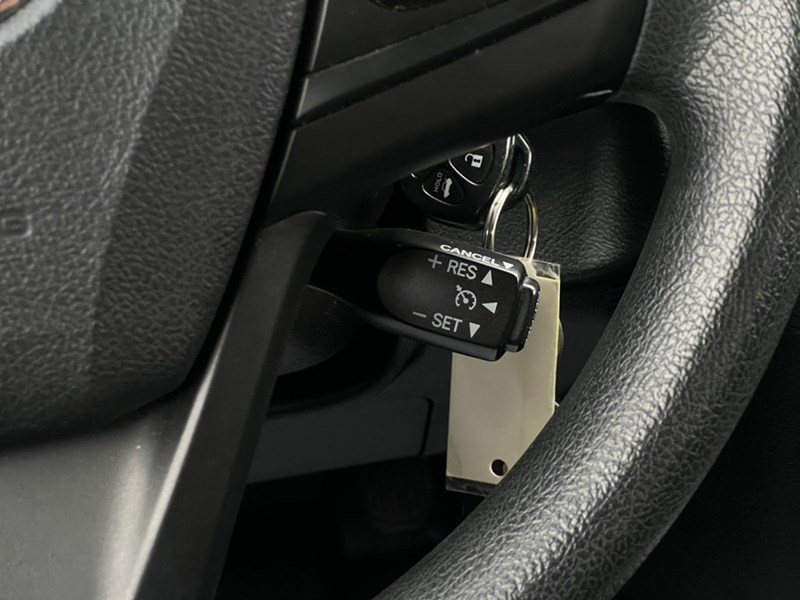 2015 Toyota Camry 4dr Sdn I4 Auto XLE