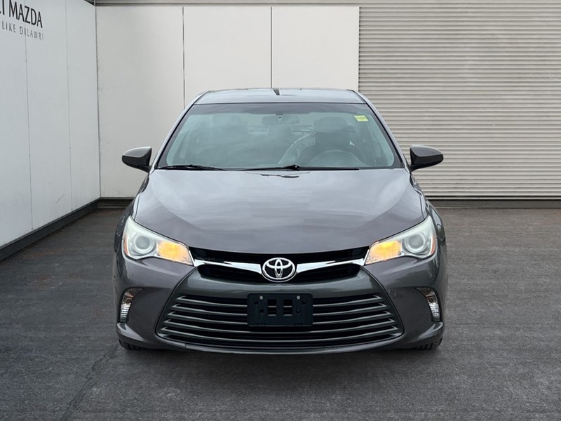 2015 Toyota Camry 4dr Sdn I4 Auto XLE
