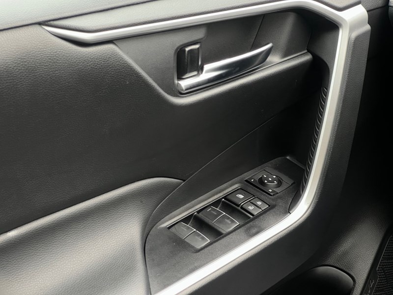 2024 Toyota RAV4 Hybrid Hybrid XLE AWD