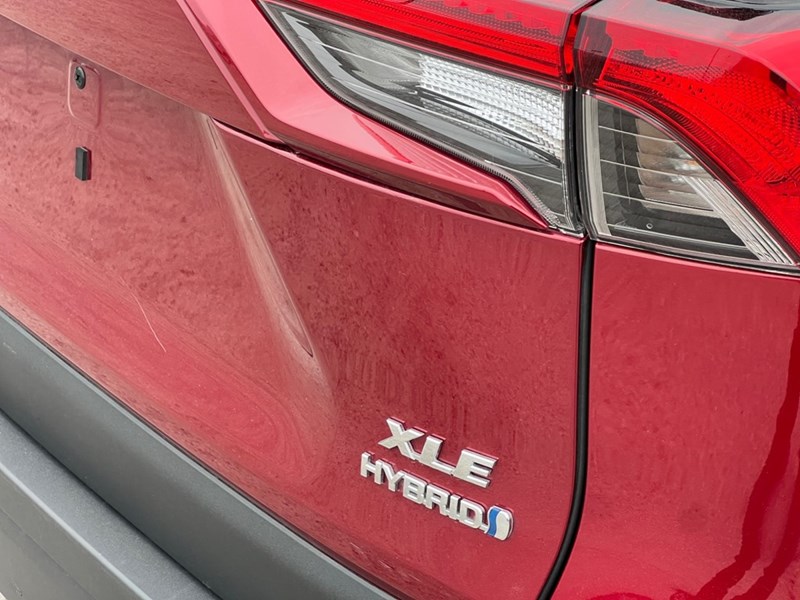 2024 Toyota RAV4 Hybrid Hybrid XLE AWD