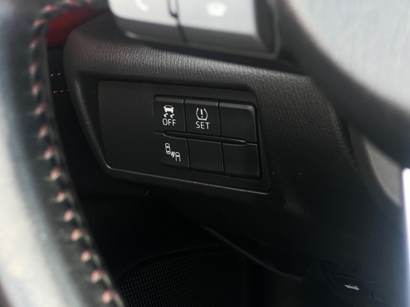 2017 Mazda MX-5 RF 2dr Retractable Fastback Man GS