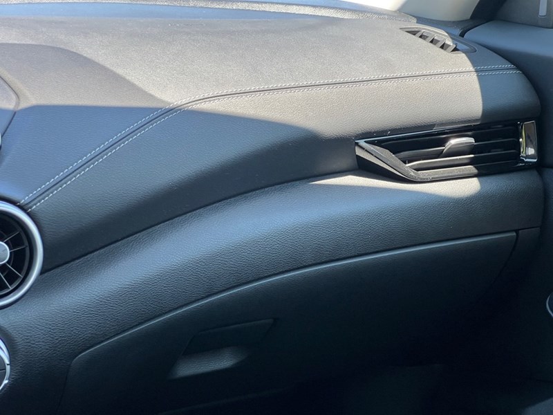 2023 Nissan Sentra SV CVT