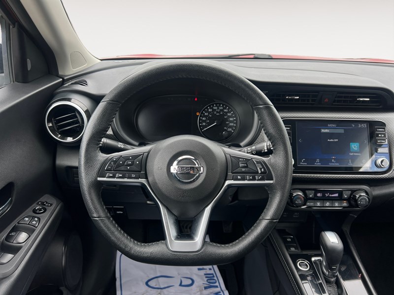 2021 Nissan Kicks SV FWD