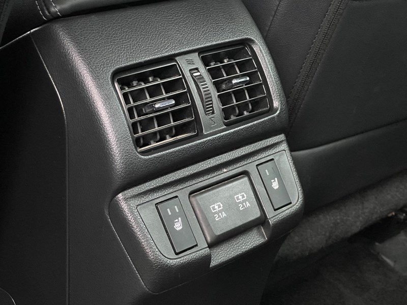 2019 Subaru Legacy 3.6R Limited CVT w/EyeSight Pkg