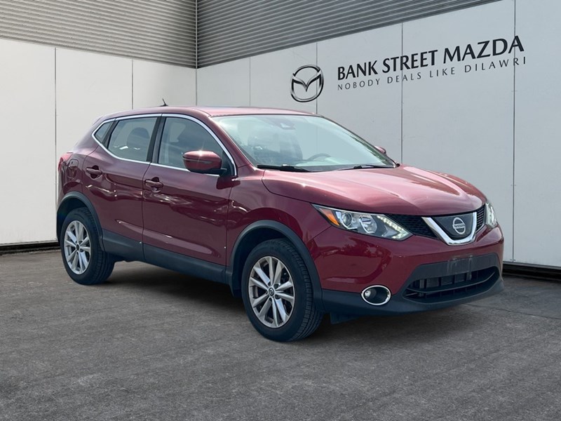 2019 Nissan Qashqai FWD S CVT