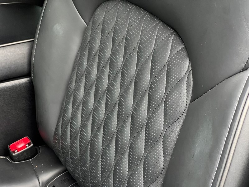 2021 INFINITI QX80 LUXE 7-Passenger